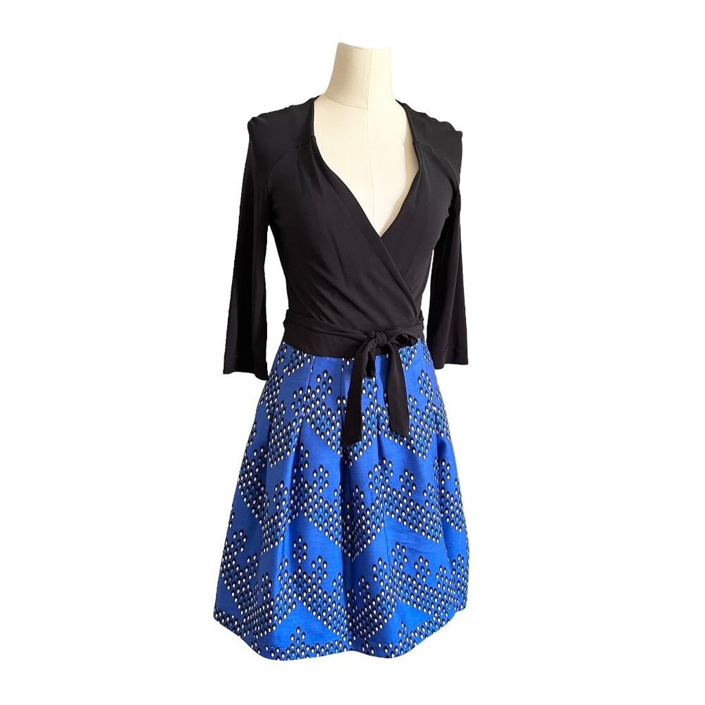 NWOT Diane Von Furstenberg Colorful Geometric Print Wrap Dress Wool Silk 10